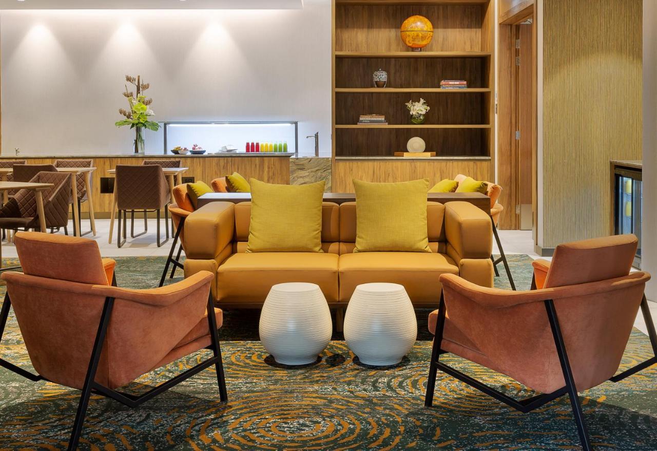Hotel Pullman Distretto di Rotorua Esterno foto The lounge at the airport